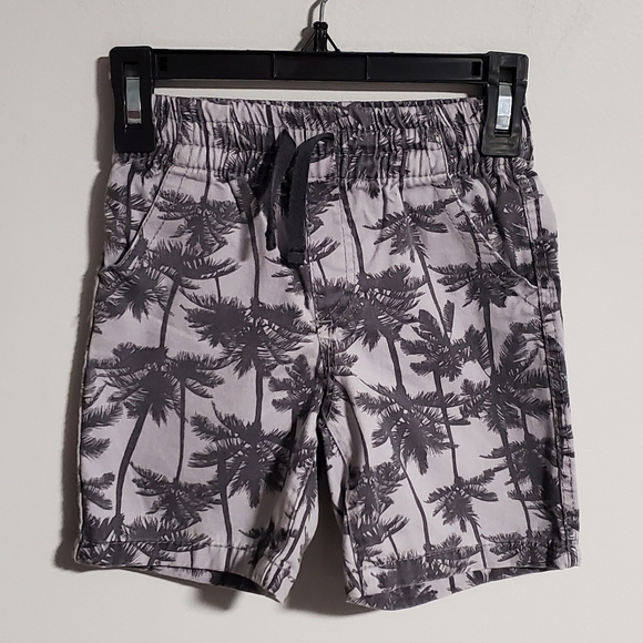 Copper Denim Palm Tree Print Shorts - Picture 2 of 3